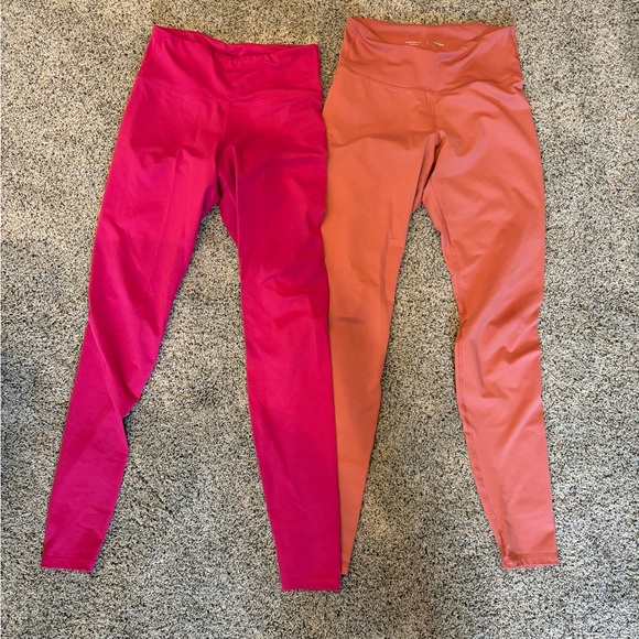 Six Old Navy Active Powerpress Leggings - Picture 2 of 7